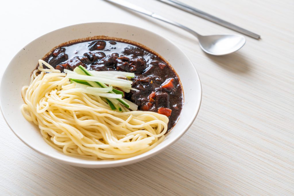 A Year To Learn Korean Cooking: Jajangmyeon