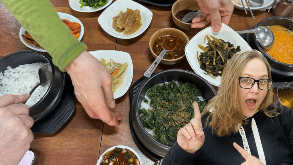 Dunnae Folk Village meal