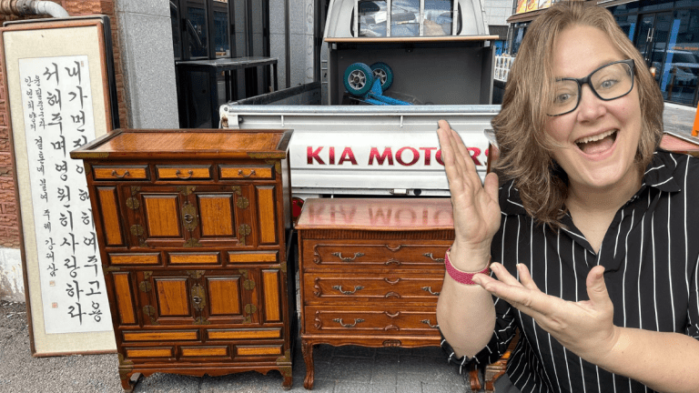 Guide to buying used furniture in South Korea