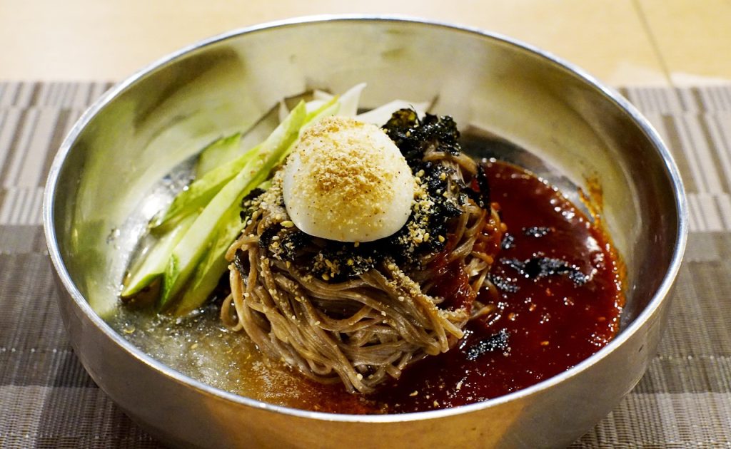 naengmyeon for sambok

