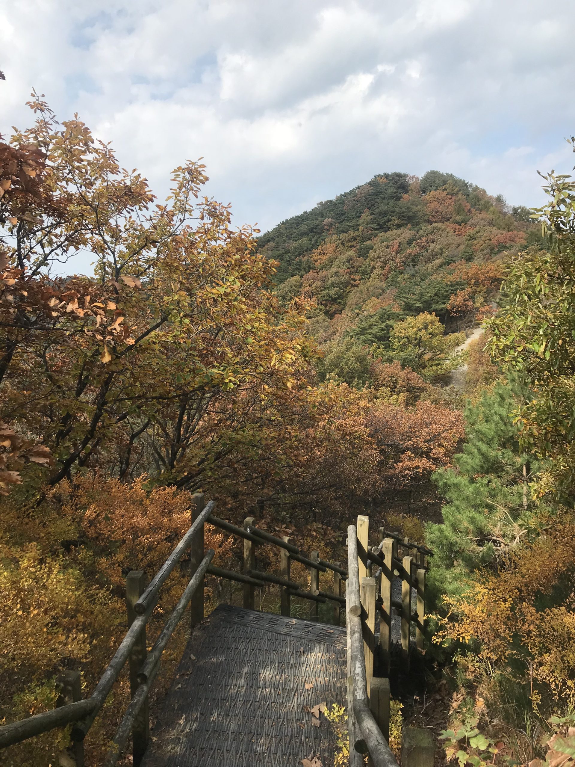hiking in korea mt aspan