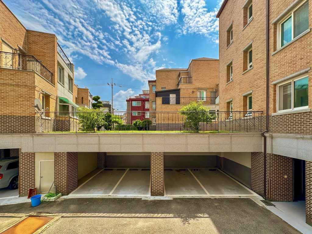 renting in korea